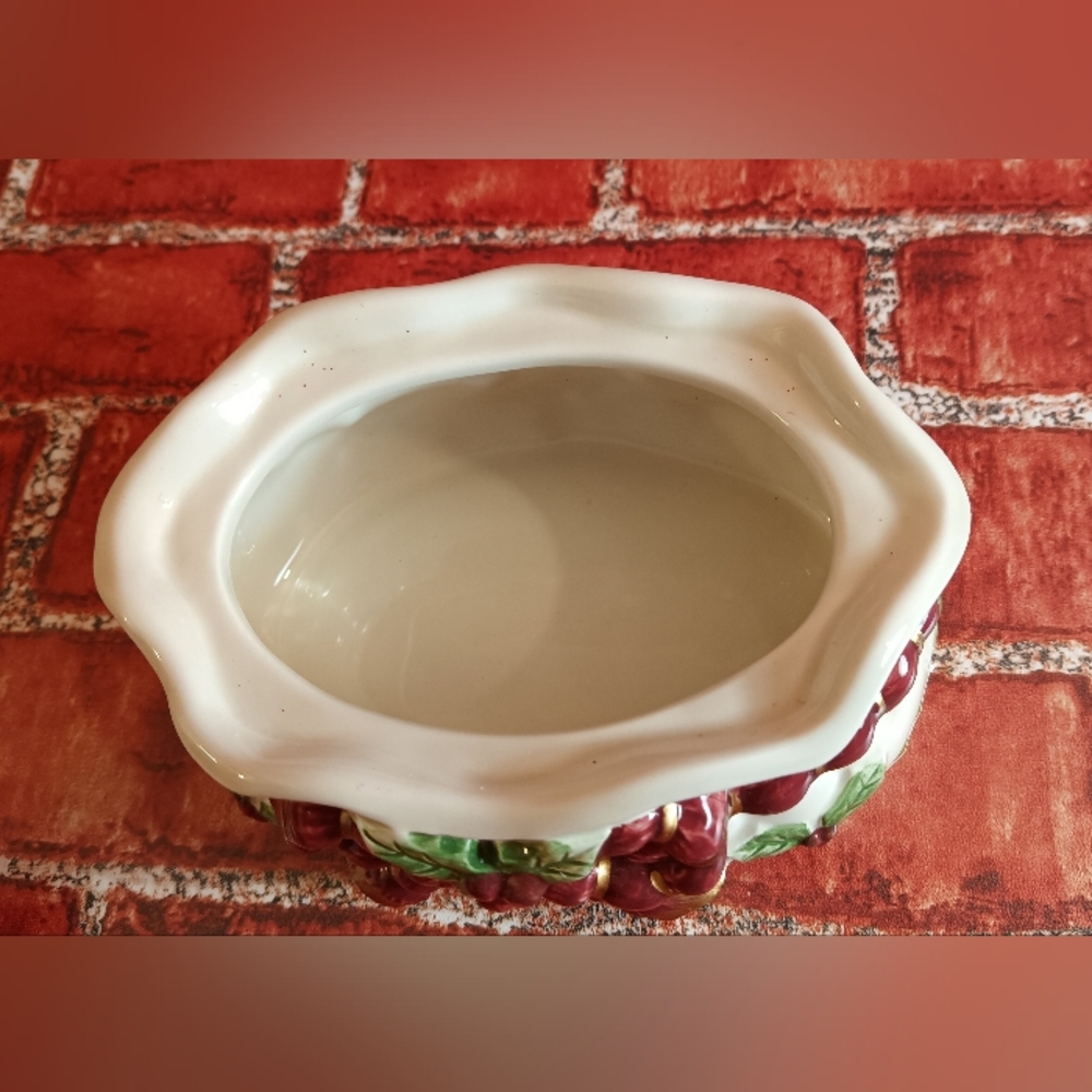 𝑭𝒊𝒕𝒛 & 𝑭𝒍𝒐𝒚𝒅 𝟖𝟎'𝒔 𝑫𝒆𝒄𝒌 𝑻𝒉𝒆 𝑯𝒂𝒍𝒍𝒔 𝑪𝒆𝒓𝒂𝒎𝒊𝒄 𝑩𝒐𝒙 - Picture 7 of 16